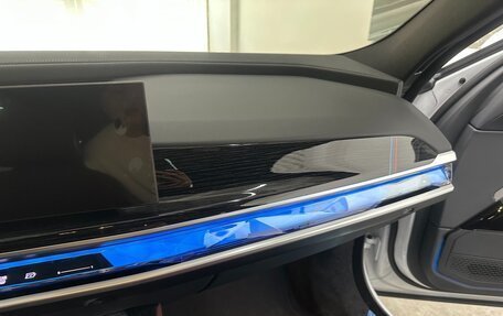 BMW 7 серия, 2025 год, 12 960 000 рублей, 17 фотография