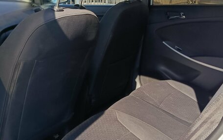 Hyundai Solaris II рестайлинг, 2012 год, 795 000 рублей, 7 фотография