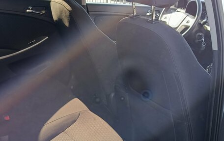 Hyundai Solaris II рестайлинг, 2012 год, 795 000 рублей, 12 фотография