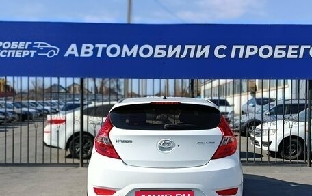 Hyundai Solaris II рестайлинг, 2012 год, 795 000 рублей, 9 фотография