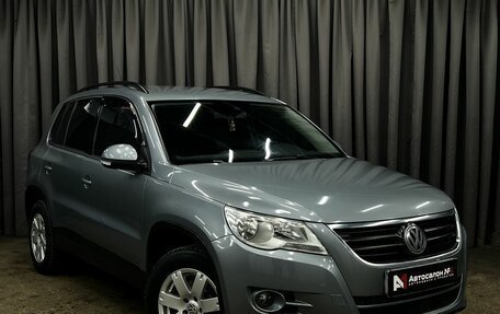 Volkswagen Tiguan I, 2007 год, 869 900 рублей, 2 фотография