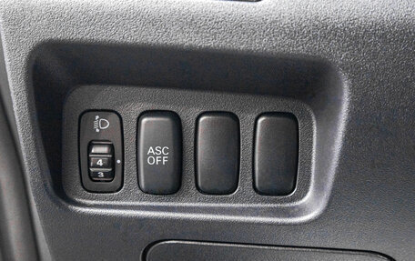 Mitsubishi Outlander III рестайлинг 3, 2009 год, 1 199 000 рублей, 15 фотография