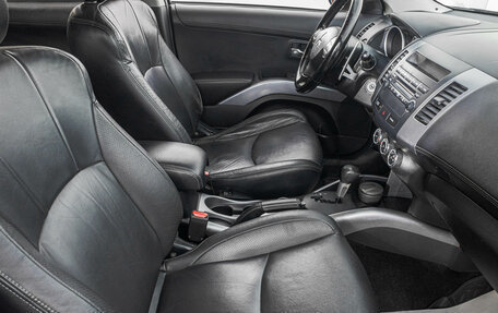 Mitsubishi Outlander III рестайлинг 3, 2009 год, 1 199 000 рублей, 28 фотография