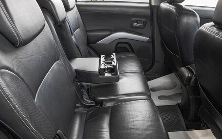 Mitsubishi Outlander III рестайлинг 3, 2009 год, 1 199 000 рублей, 30 фотография