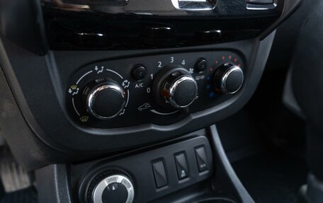 Renault Duster I рестайлинг, 2018 год, 1 299 000 рублей, 18 фотография