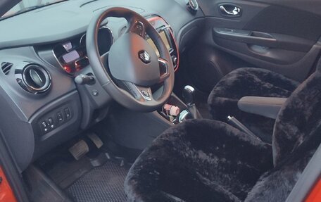 Renault Kaptur I рестайлинг, 2019 год, 1 750 000 рублей, 16 фотография