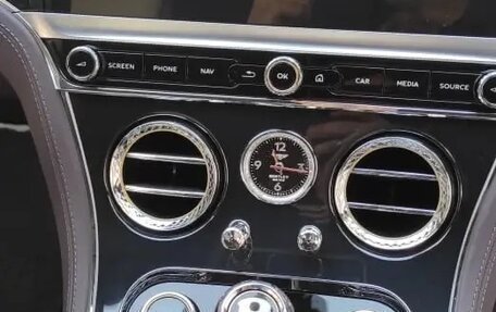 Bentley Continental GT III, 2019 год, 19 000 000 рублей, 3 фотография