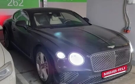 Bentley Continental GT III, 2019 год, 19 000 000 рублей, 2 фотография