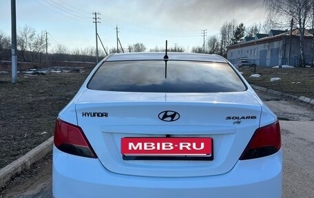Hyundai Solaris II рестайлинг, 2014 год, 800 000 рублей, 2 фотография