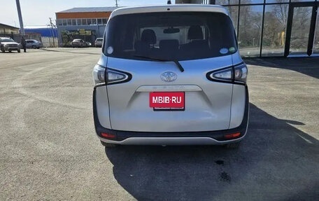 Toyota Sienta II, 2019 год, 1 650 000 рублей, 4 фотография