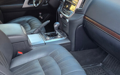 Toyota Land Cruiser 200, 2020 год, 10 800 000 рублей, 7 фотография