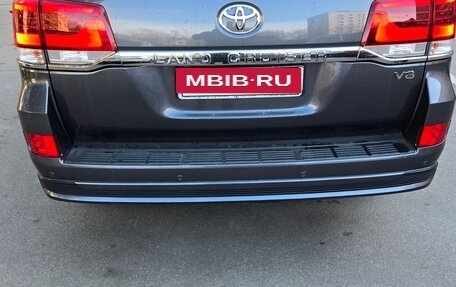 Toyota Land Cruiser 200, 2020 год, 10 800 000 рублей, 4 фотография