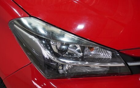 Toyota Vitz, 2016 год, 915 000 рублей, 7 фотография