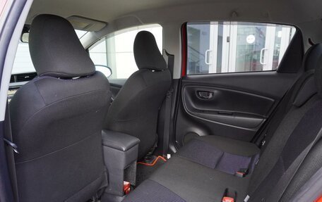 Toyota Vitz, 2016 год, 915 000 рублей, 17 фотография