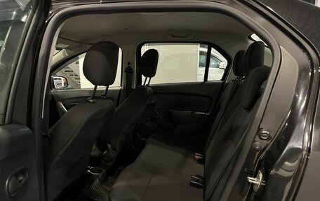 Renault Logan II, 2018 год, 1 220 000 рублей, 23 фотография