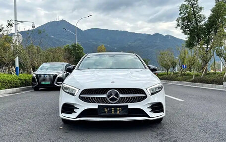 Mercedes-Benz A-Класс, 2023 год, 1 999 911 рублей, 2 фотография