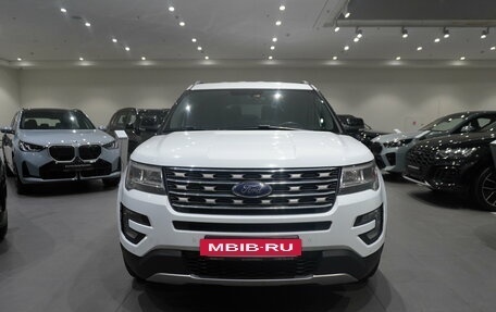 Ford Explorer VI, 2016 год, 3 119 000 рублей, 2 фотография