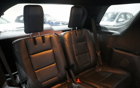 Ford Explorer VI, 2016 год, 3 119 000 рублей, 12 фотография