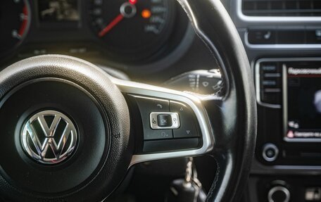 Volkswagen Polo VI (EU Market), 2018 год, 1 300 000 рублей, 19 фотография