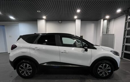Renault Kaptur I рестайлинг, 2021 год, 2 083 000 рублей, 2 фотография