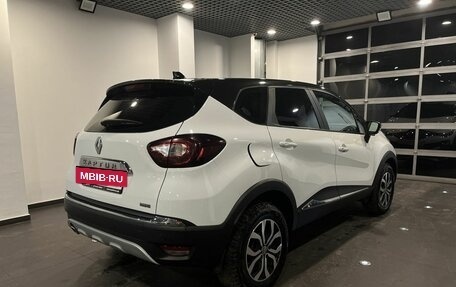 Renault Kaptur I рестайлинг, 2021 год, 2 083 000 рублей, 3 фотография