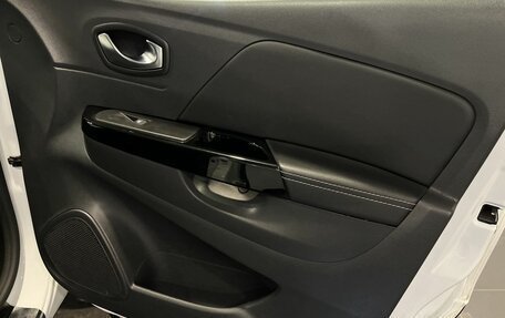 Renault Kaptur I рестайлинг, 2021 год, 2 083 000 рублей, 25 фотография