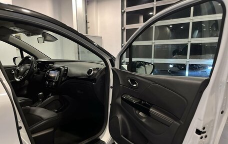 Renault Kaptur I рестайлинг, 2021 год, 2 083 000 рублей, 24 фотография