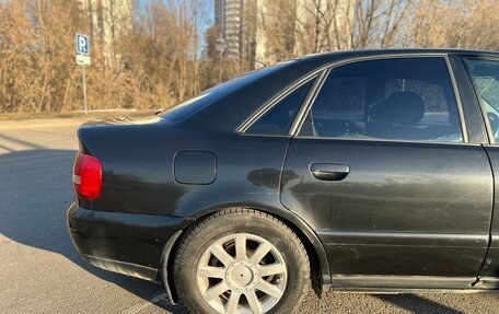 Audi A4, 2000 год, 28 фотография