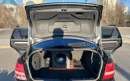 Audi A4, 2000 год, 32 фотография