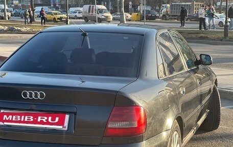 Audi A4, 2000 год, 27 фотография