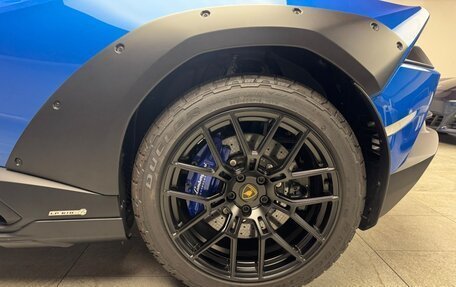 Lamborghini Huracán, 2023 год, 28 100 000 рублей, 17 фотография