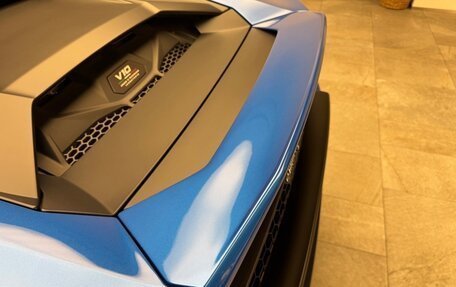 Lamborghini Huracán, 2023 год, 28 100 000 рублей, 29 фотография