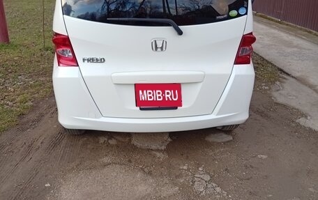 Honda Freed I, 2011 год, 1 100 000 рублей, 4 фотография