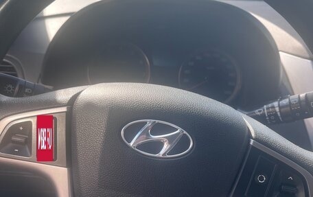 Hyundai Solaris II рестайлинг, 2016 год, 790 000 рублей, 8 фотография