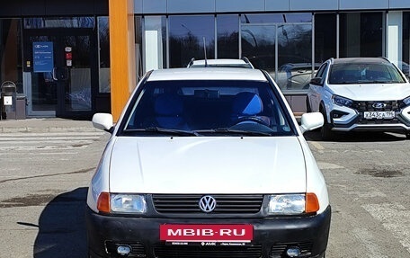 Volkswagen Polo III рестайлинг, 1999 год, 199 100 рублей, 3 фотография