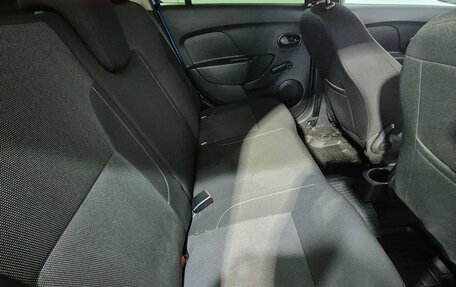 Renault Logan II, 2019 год, 1 080 000 рублей, 15 фотография