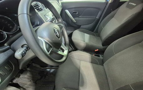 Renault Logan II, 2019 год, 1 080 000 рублей, 13 фотография