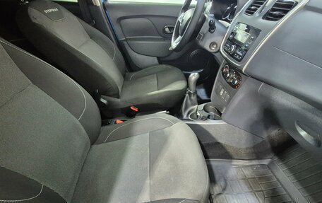 Renault Logan II, 2019 год, 1 080 000 рублей, 16 фотография