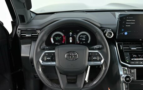 Toyota Land Cruiser, 2025 год, 15 300 000 рублей, 10 фотография