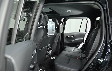 Toyota Land Cruiser, 2025 год, 15 300 000 рублей, 21 фотография