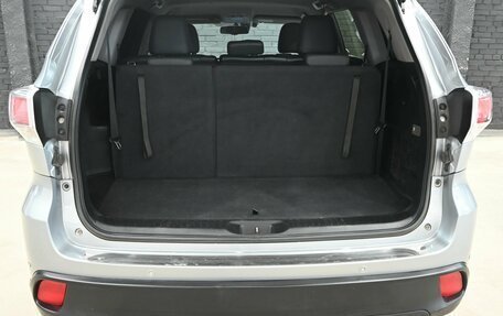 Toyota Highlander III, 2015 год, 3 150 000 рублей, 6 фотография