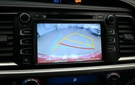 Toyota Highlander III, 2015 год, 3 150 000 рублей, 17 фотография