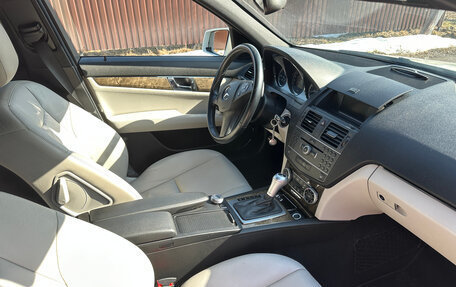 Mercedes-Benz C-Класс, 2010 год, 1 570 000 рублей, 7 фотография