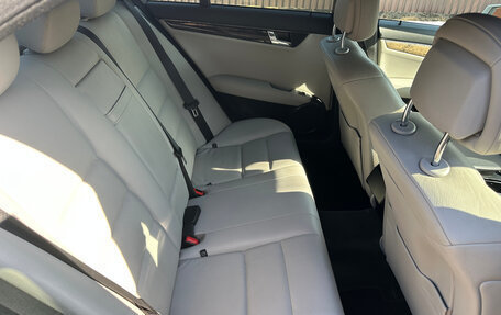 Mercedes-Benz C-Класс, 2010 год, 1 570 000 рублей, 8 фотография