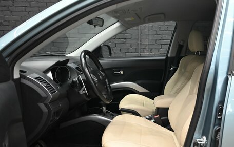 Mitsubishi Outlander III рестайлинг 3, 2008 год, 1 050 000 рублей, 9 фотография