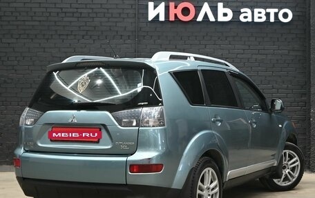 Mitsubishi Outlander III рестайлинг 3, 2008 год, 1 050 000 рублей, 6 фотография