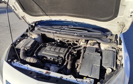 Opel Astra J, 2011 год, 670 000 рублей, 3 фотография