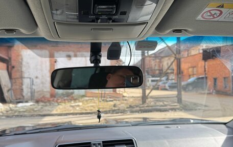 Toyota Land Cruiser Prado 150 рестайлинг 2, 2021 год, 4 600 000 рублей, 7 фотография