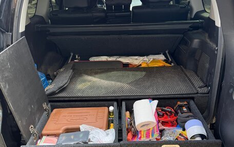 Toyota Land Cruiser Prado 150 рестайлинг 2, 2021 год, 4 600 000 рублей, 20 фотография