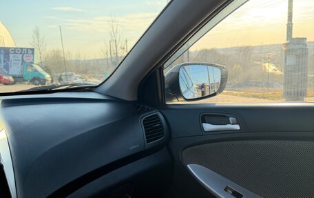 Hyundai Solaris II рестайлинг, 2011 год, 730 000 рублей, 7 фотография